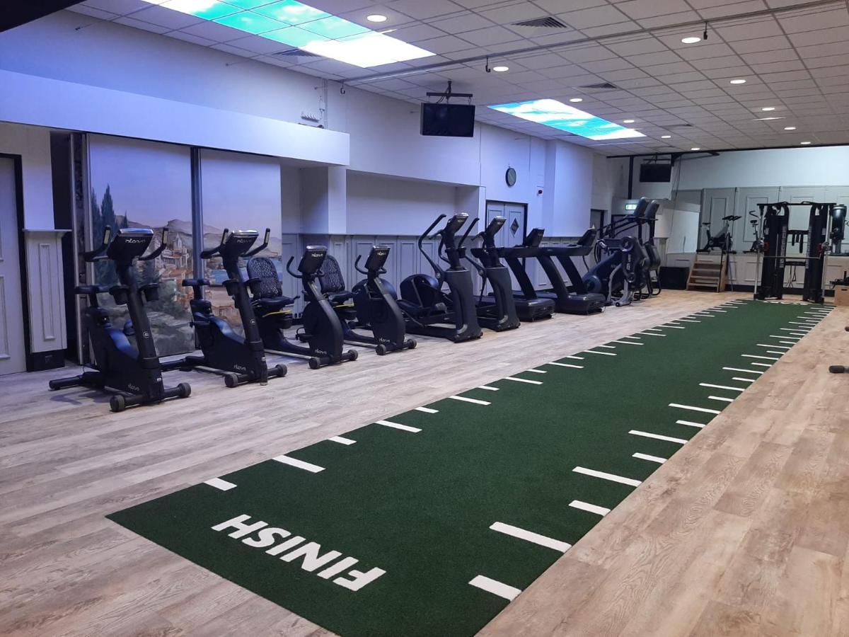 Vitaliteitscentrum Brabant Vierlingsbeek Bagian luar foto